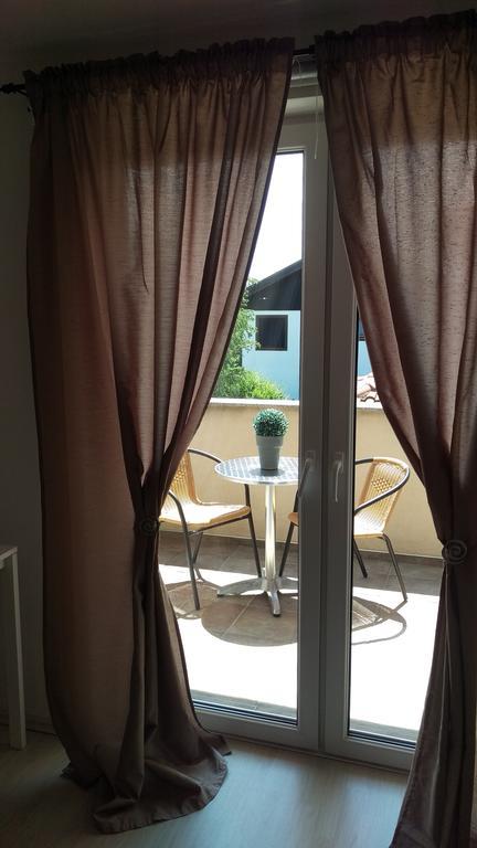 Apartment Casa Eni Drazice Ngoại thất bức ảnh